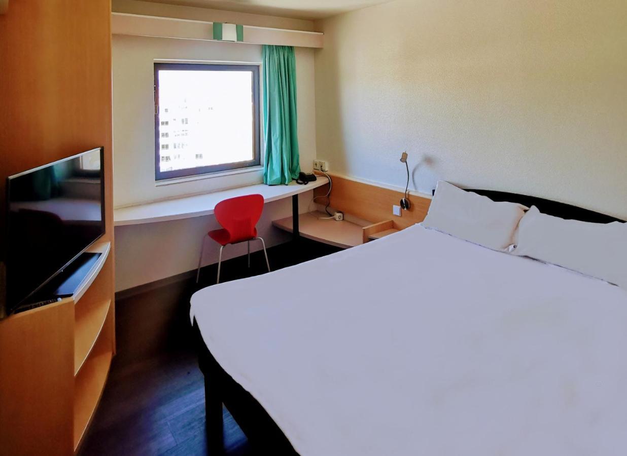 Hotel Ibis Leiria Fatima ภายนอก รูปภาพ