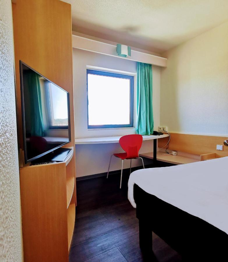 Hotel Ibis Leiria Fatima ภายนอก รูปภาพ