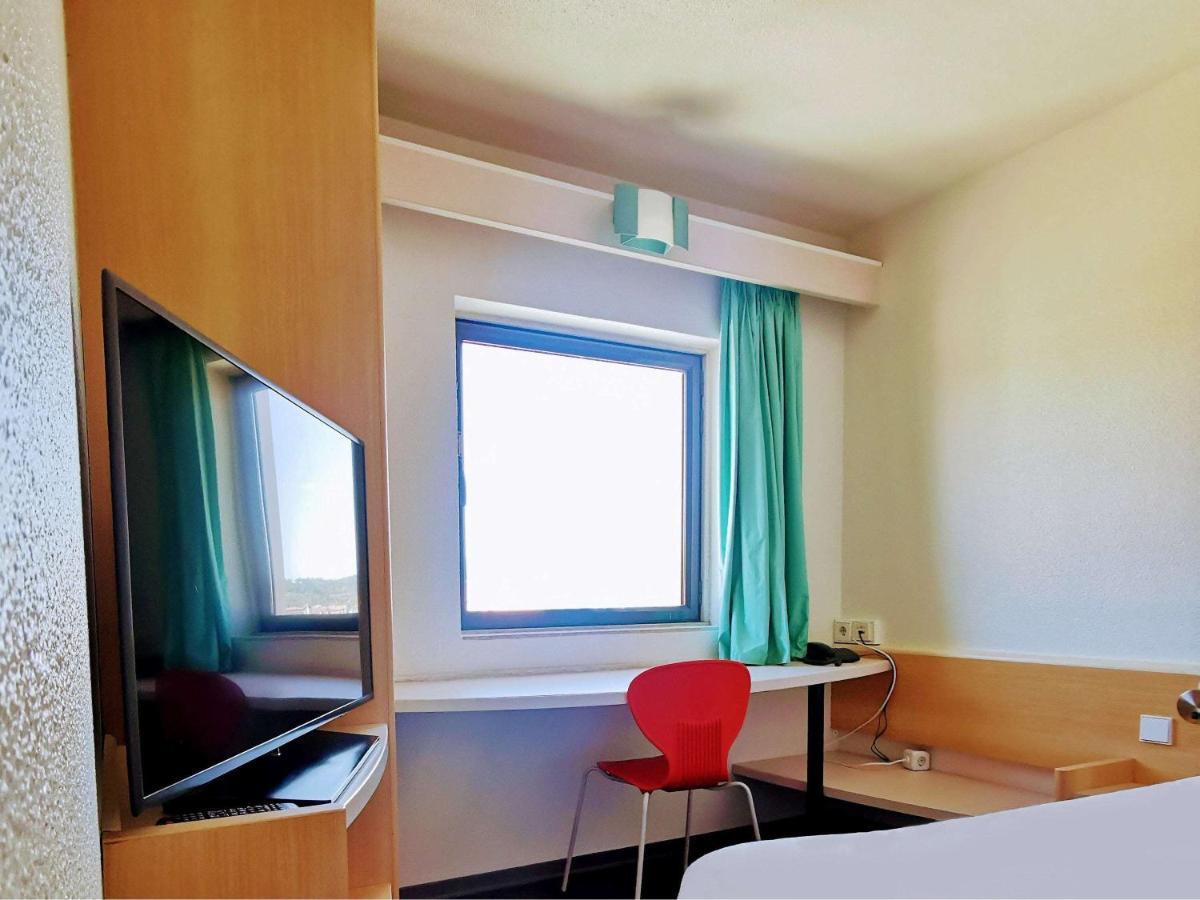Hotel Ibis Leiria Fatima ภายนอก รูปภาพ