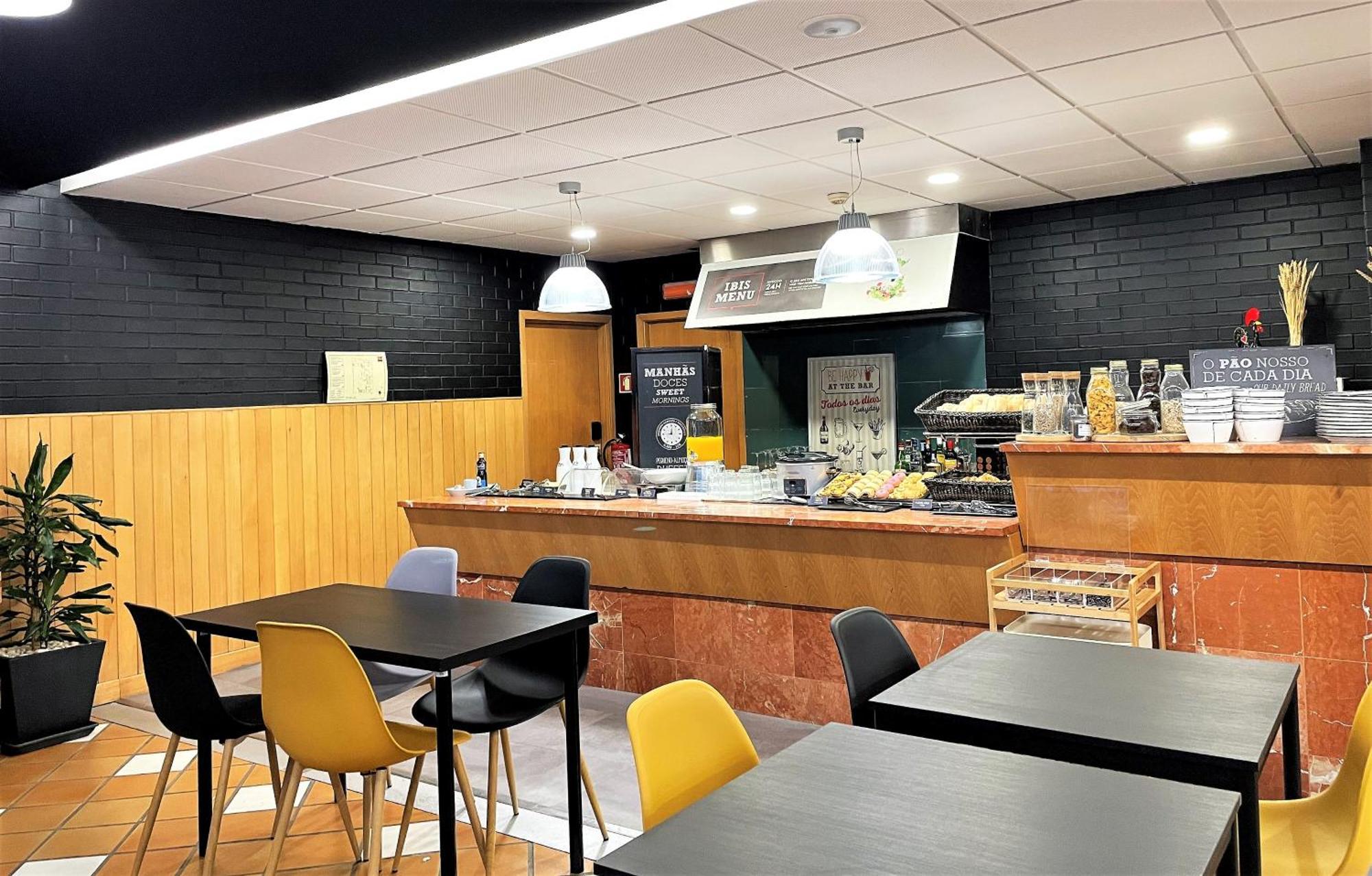 Hotel Ibis Leiria Fatima ภายนอก รูปภาพ