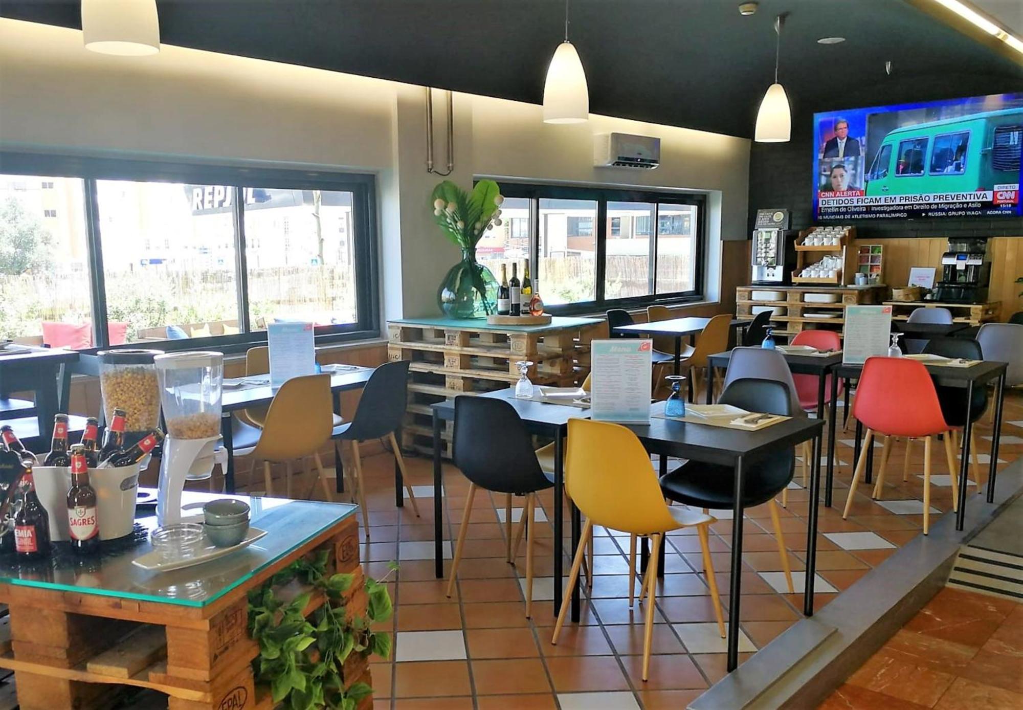 Hotel Ibis Leiria Fatima ภายนอก รูปภาพ