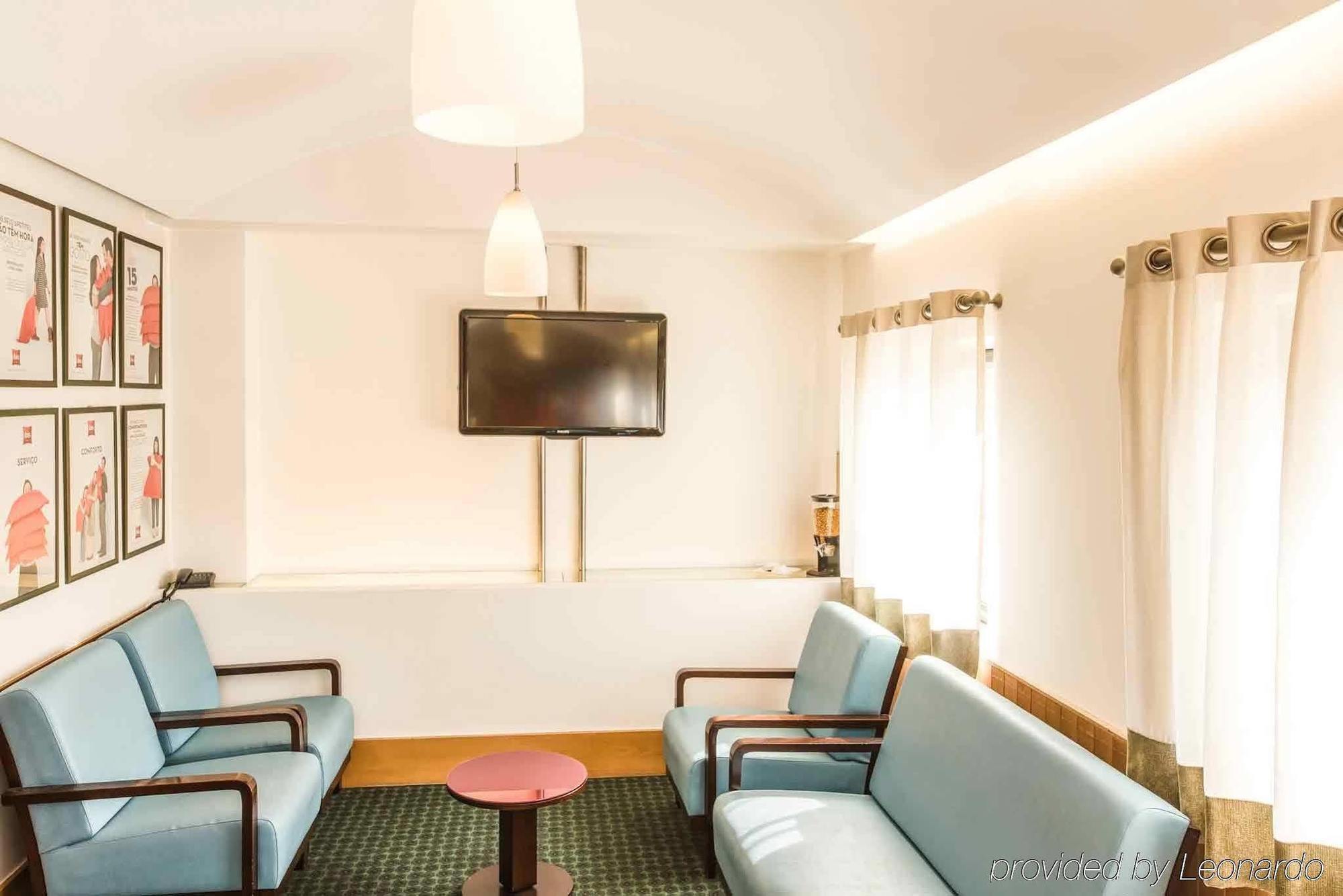 Hotel Ibis Leiria Fatima ภายนอก รูปภาพ