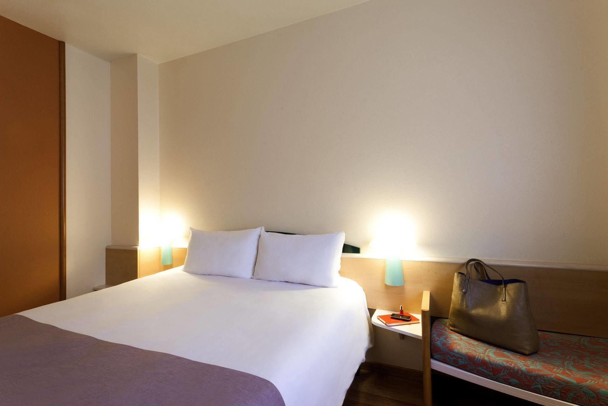 Hotel Ibis Leiria Fatima ภายนอก รูปภาพ